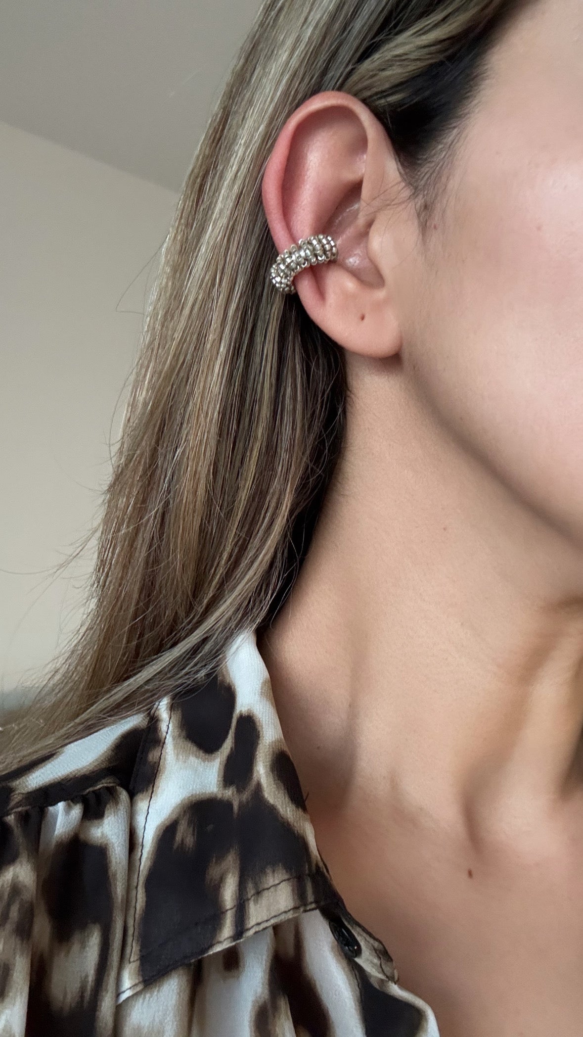 Sleek Silver Beaded Ear Cuff – Modern & Timeless Style