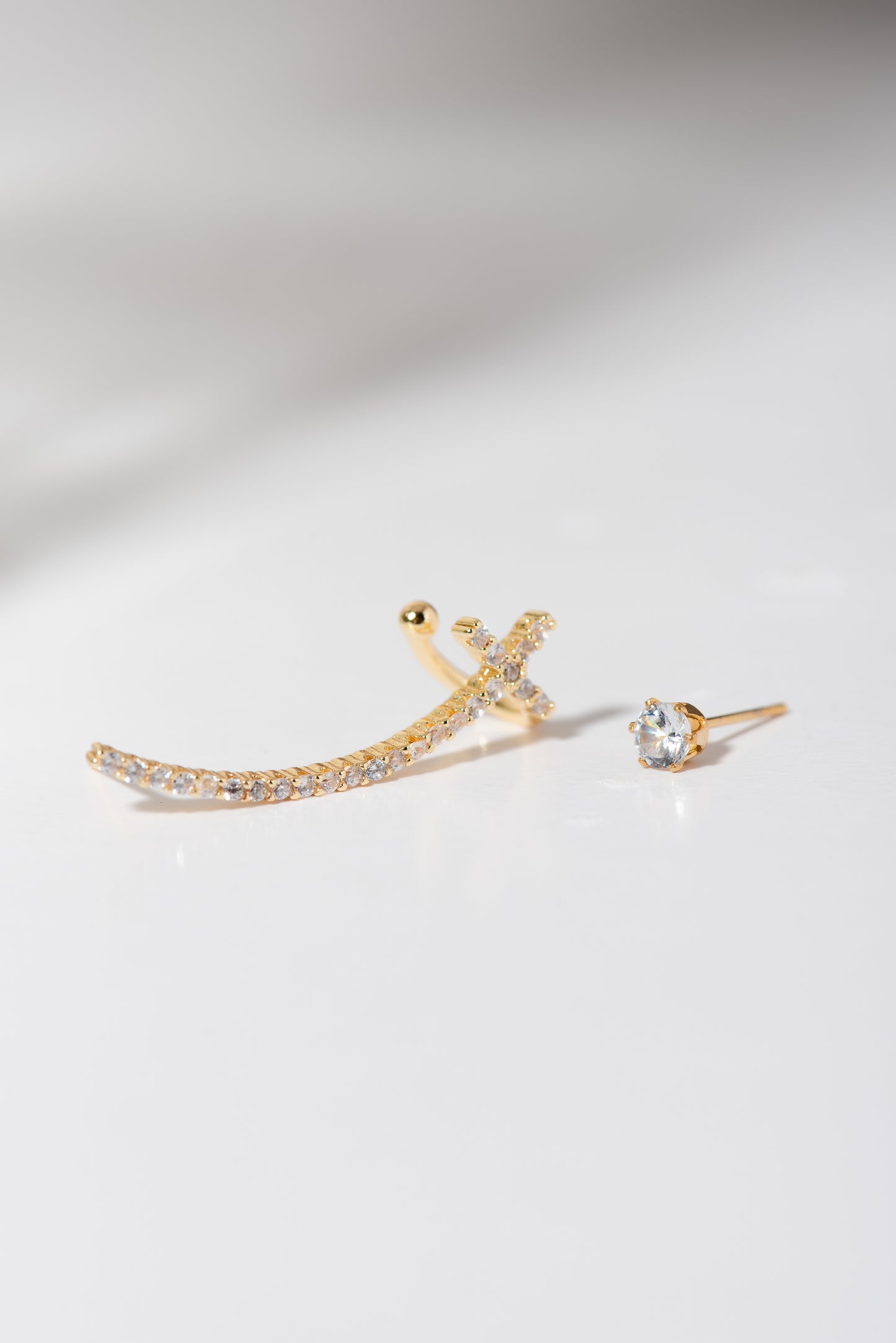 Cross Ear Cuff