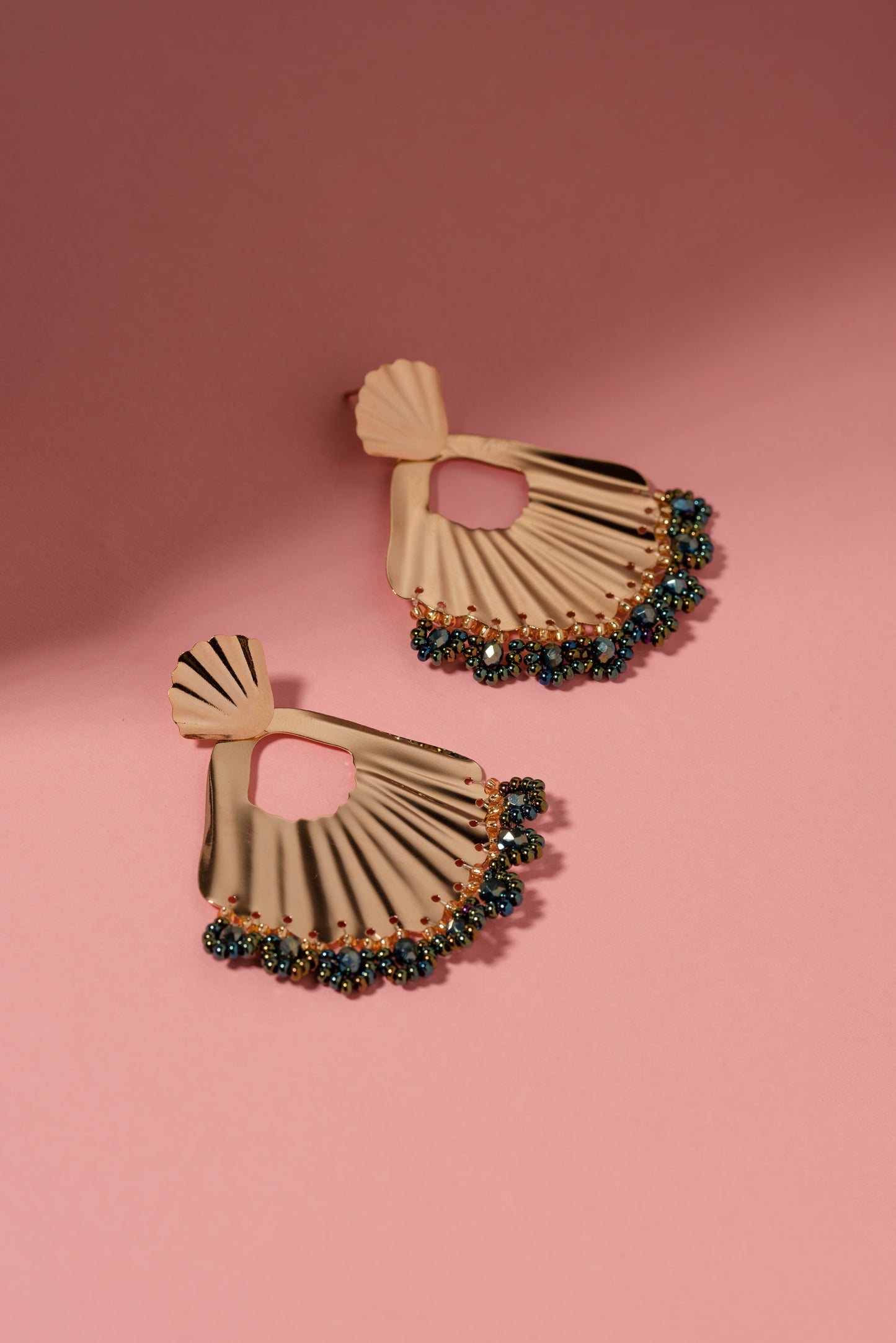 Woven Fan