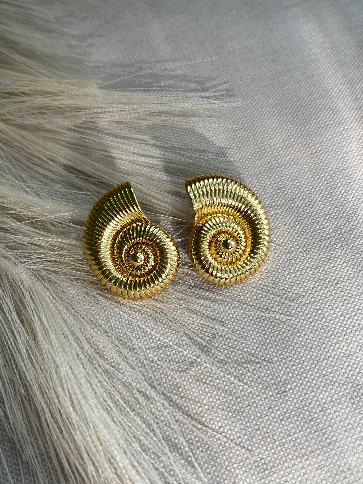 24K Gold Seashell Snail Stud Earrings – Minimalist Ocean Jewelry