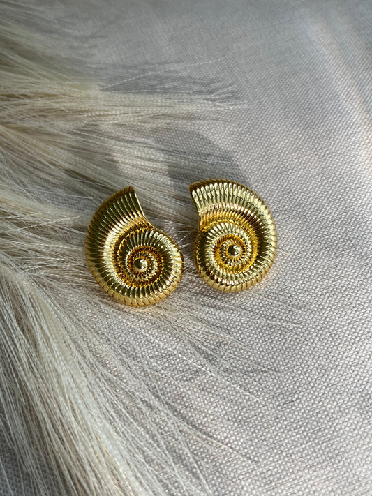 24K Gold Seashell Snail Stud Earrings – Minimalist Ocean Jewelry