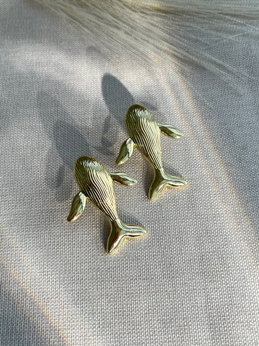 24K Gold Whale Stud Earrings – Minimalist & Trendy Jewelry