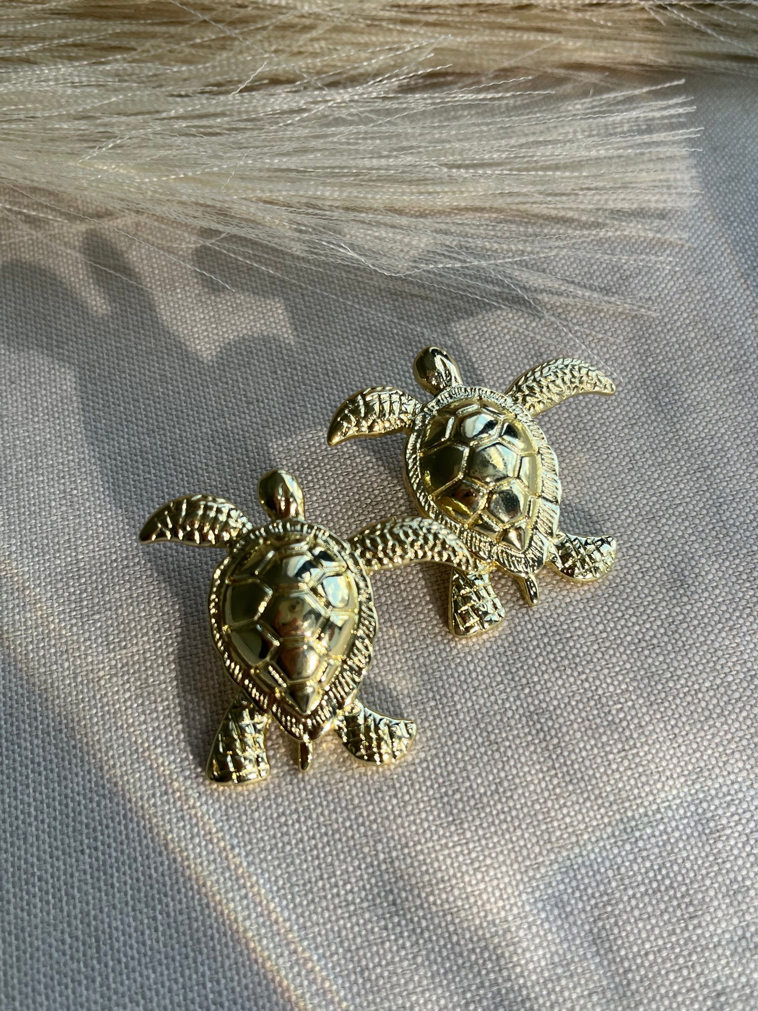 Gold Sea Turtle Earrings – Minimalist & Trendy 24K Studs